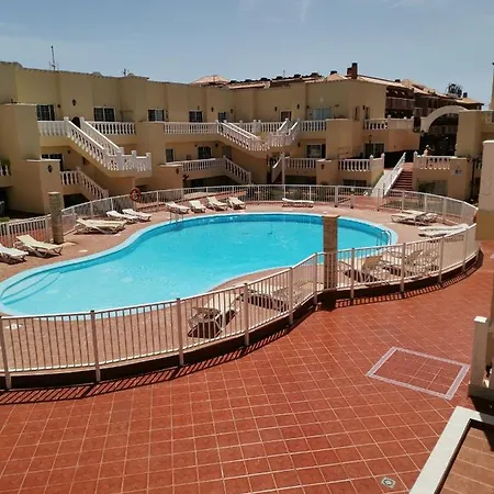 B10 Arenas Apartman *